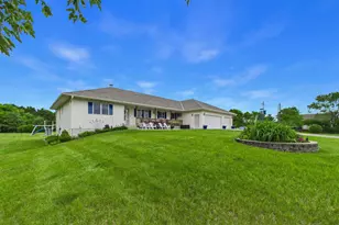 1572 47th St SE, Saint Cloud, MN 56304 - Photo 32