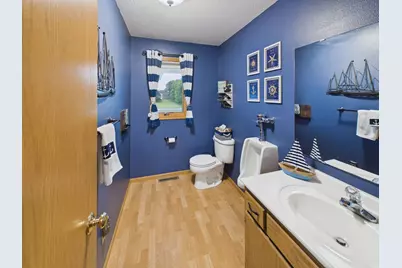 1572 47th Street SE, Saint Cloud, MN 56304 - Photo 10
