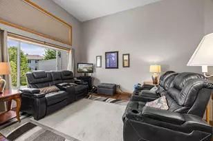 18828 Inca Ave, Lakeville, MN 55044 - Photo 2