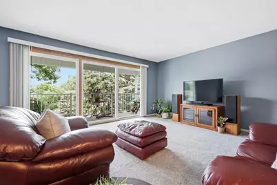 122 Demont Avenue E #370, Little Canada, MN 55117 - Photo 2