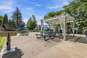 122 Demont Ave E, Little Canada, MN 55117 - Photo 14