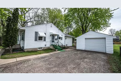 612 Pine Street, Farmington, MN 55024 - Photo 2