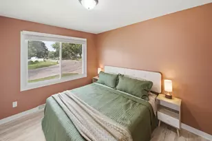 411 11th Ave SE, Faribault, MN 55021 - Photo 8