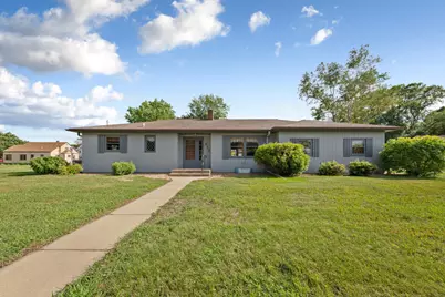 517 Court Avenue, Gaylord, MN 55334 - Photo 1
