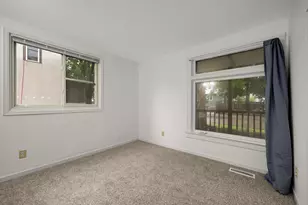 668 Orleans St, Saint Paul, MN 55107 - Photo 10