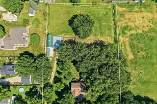 28569 Sleepy Hollow Rd, Winthrop, MN 55396 - Photo 2