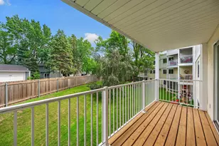 132 Demont Ave E, Little Canada, MN 55117 - Photo 14