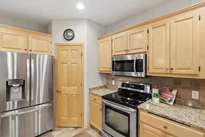 20584 Kearney Path, Lakeville, MN 55044 - Photo 8