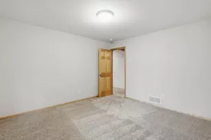 20584 Kearney Path, Lakeville, MN 55044 - Photo 26