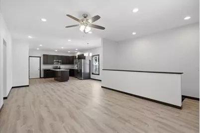 537 N Pearl Street, River Falls, WI 54022 - Photo 6