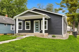 537 N Pearl St, River Falls, WI 54022 - Photo 2