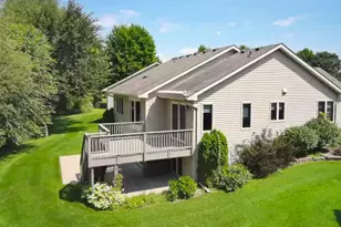 1421 Blue Flag Ct, Northfield, MN 55057 - Photo 2