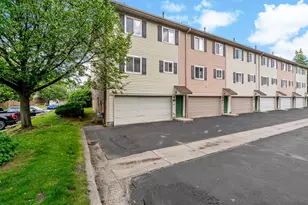 6453 Regency Ln, Eden Prairie, MN 55344 - Photo 24