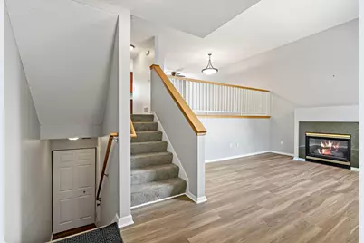 6453 Regency Lane, Eden Prairie, MN 55344 - Photo 4