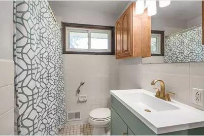 8807 Colfax Avenue S, Bloomington, MN 55420 - Photo 8