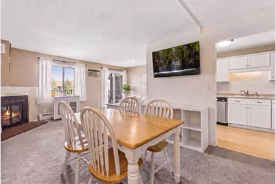 7401 W 101st Street #320, Bloomington, MN 55438 - Photo 4