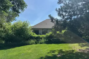 2734 Lindsey Ct, New Brighton, MN 55112 - Photo 24