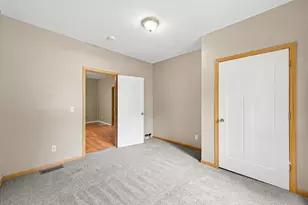 3023 Dupont Ave N, Minneapolis, MN 55411 - Photo 10