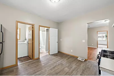 3023 Dupont Avenue N, Minneapolis, MN 55411 - Photo 8