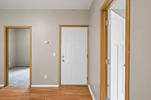 3023 Dupont Ave N, Minneapolis, MN 55411 - Photo 12