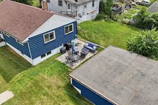 1007 Grant Ave, Eveleth, MN 55734 - Photo 8