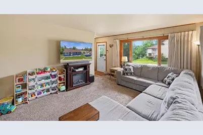 1007 Grant Avenue, Eveleth, MN 55734 - Photo 12