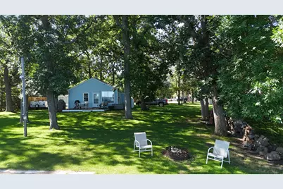 38489 W Wagon Trail, Battle Lake, MN 56515 - Photo 2