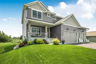 3098 Nottingham Rd S, Saint Cloud, MN 56301 - Photo 2