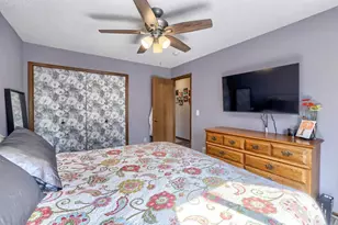 7608 Maplebrook Pkwy N, Brooklyn Park, MN 55445 - Photo 20