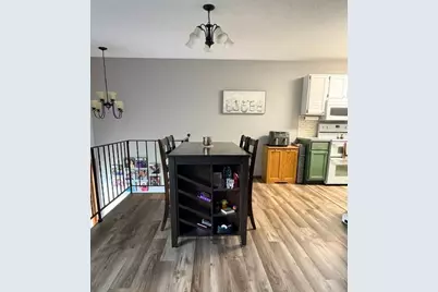 7608 Maplebrook Parkway N, Brooklyn Park, MN 55445 - Photo 4