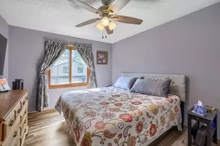 7608 Maplebrook Pkwy N, Brooklyn Park, MN 55445 - Photo 18
