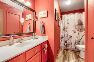 7608 Maplebrook Pkwy N, Brooklyn Park, MN 55445 - Photo 24