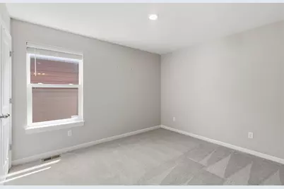 304 Rum River Way, Anoka, MN 55303 - Photo 14