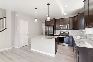 304 Rum River Wy, Anoka, MN 55303 - Photo 4