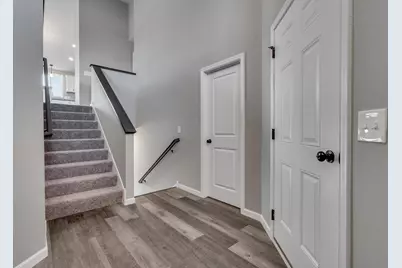 4706 2nd Street Court NE, Saint Cloud, MN 56304 - Photo 4
