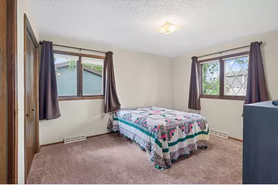 1589 Crest Drive, Chaska, MN 55318 - Photo 16
