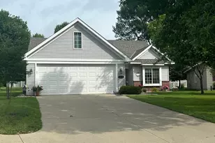 2532 7th Ave SE, Willmar, MN 56201 - Photo 1