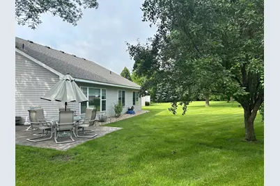 2532 7th Avenue SE, Willmar, MN 56201 - Photo 2