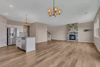 683 47th Avenue NE, Saint Cloud, MN 56304 - Photo 6