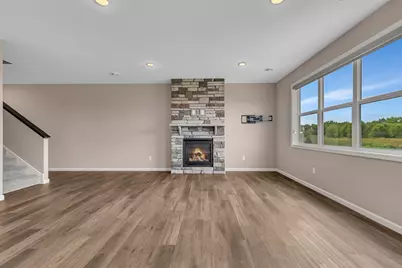 683 47th Avenue NE, Saint Cloud, MN 56304 - Photo 12