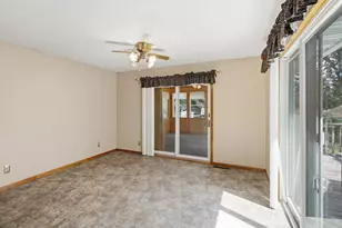316 Silver St W, Mapleton, MN 56065 - Photo 8