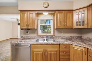 316 Silver St W, Mapleton, MN 56065 - Photo 4