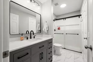 4806 Shevlin Ct, Eagan, MN 55122 - Photo 22