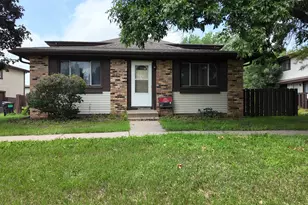 6416 83rd Ct N, Brooklyn Park, MN 55445 - Photo 2