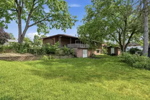 2122 Mesabi Ave, North Saint Paul, MN 55109 - Photo 24