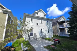 2215 Pleasant Ave, Minneapolis, MN 55404 - Photo 2