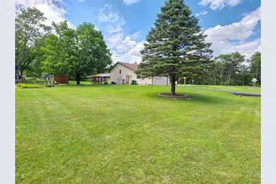 1440 Birchwood Lane, Eau Claire, WI 54703 - Photo 8