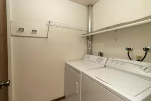 1740 Pleasant St, Lauderdale, MN 55113 - Photo 26