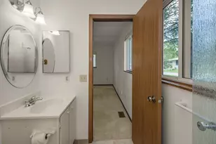 1740 Pleasant St, Lauderdale, MN 55113 - Photo 22