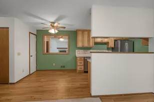 1740 Pleasant St, Lauderdale, MN 55113 - Photo 14